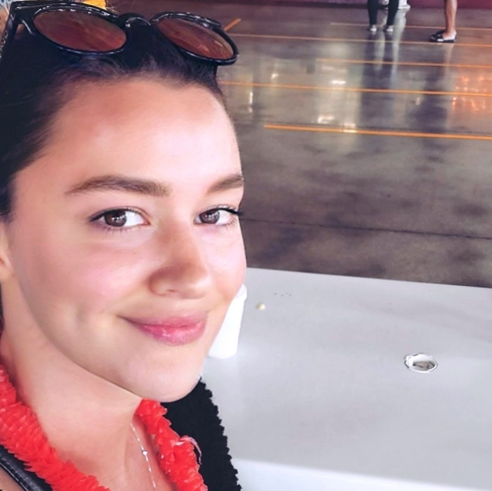 Meet your Posher, Angelina